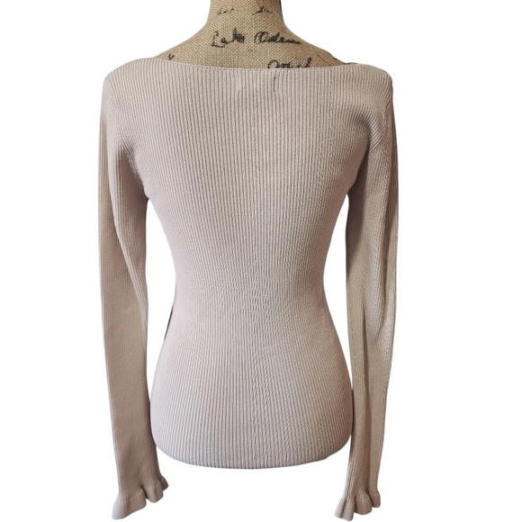 NWT Chelsea28 Ribbed V-neck Ruffled Sleeve Tan Sweater - Medium - Picture 4 of 6